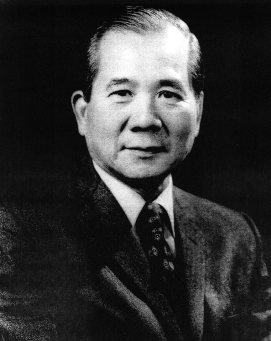 Cropped headshot of Chiu-An Wang in black and white